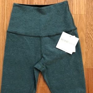 Beyond Yoga cropped legging